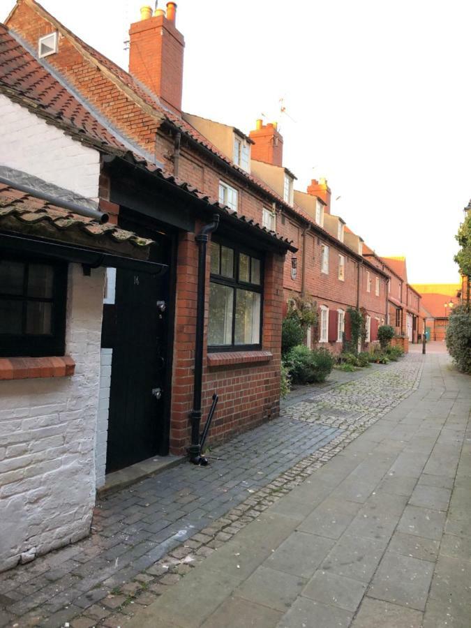 St Leonards Cottage Newark-on-Trent  Exterior photo